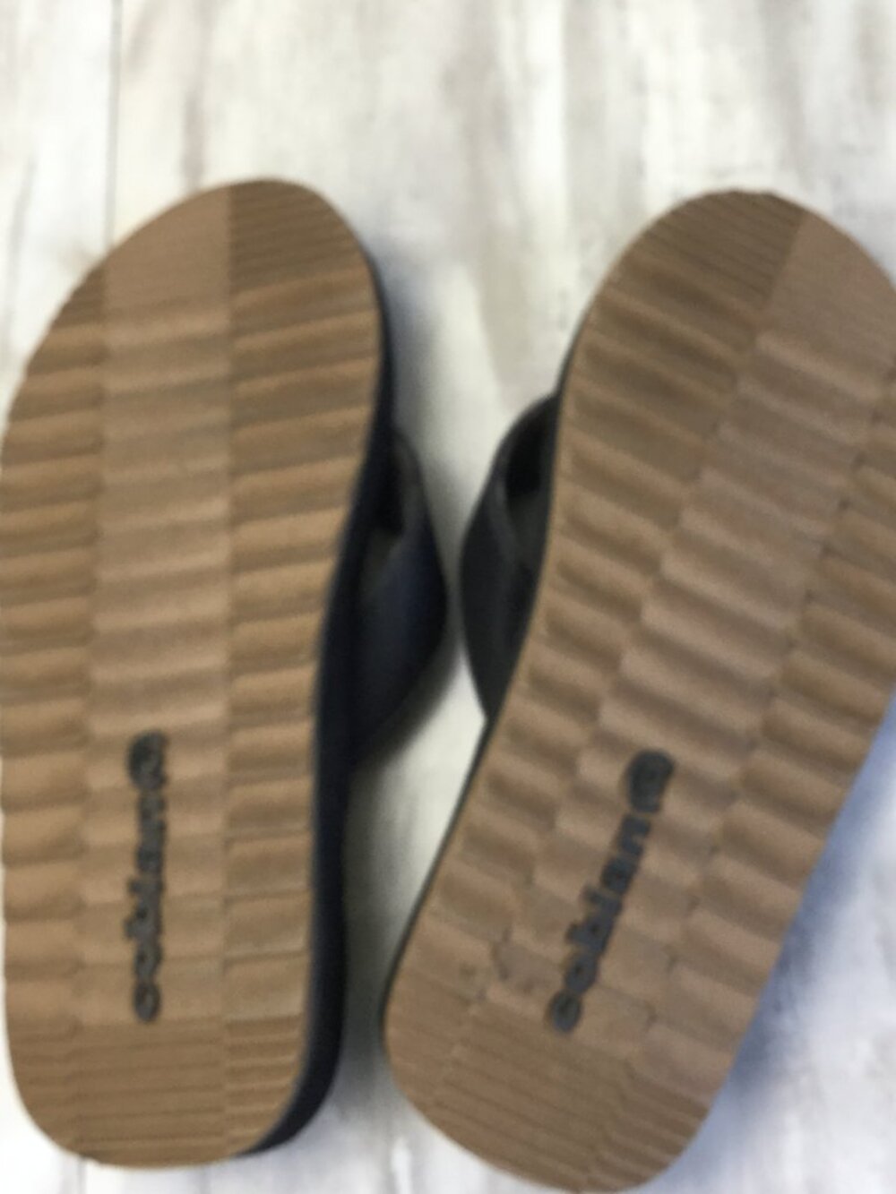 Cobian Salt & Light Flip Flop Sandals 11 - Picture 7 of 9